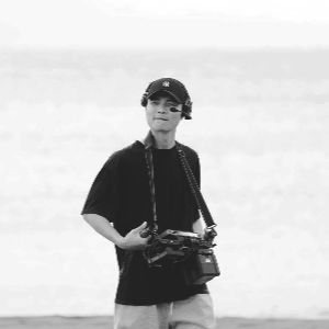 Writter/Directer-WANG Zhi-xiang